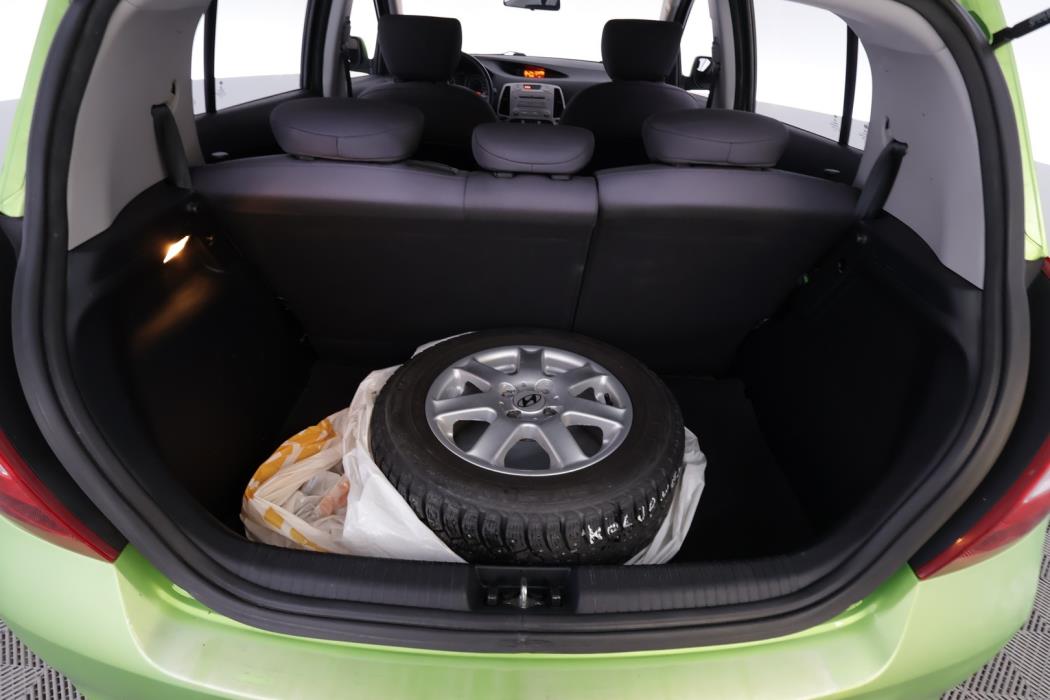 HYUNDAI i20 2009