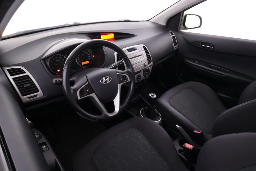 HYUNDAI i20 2009