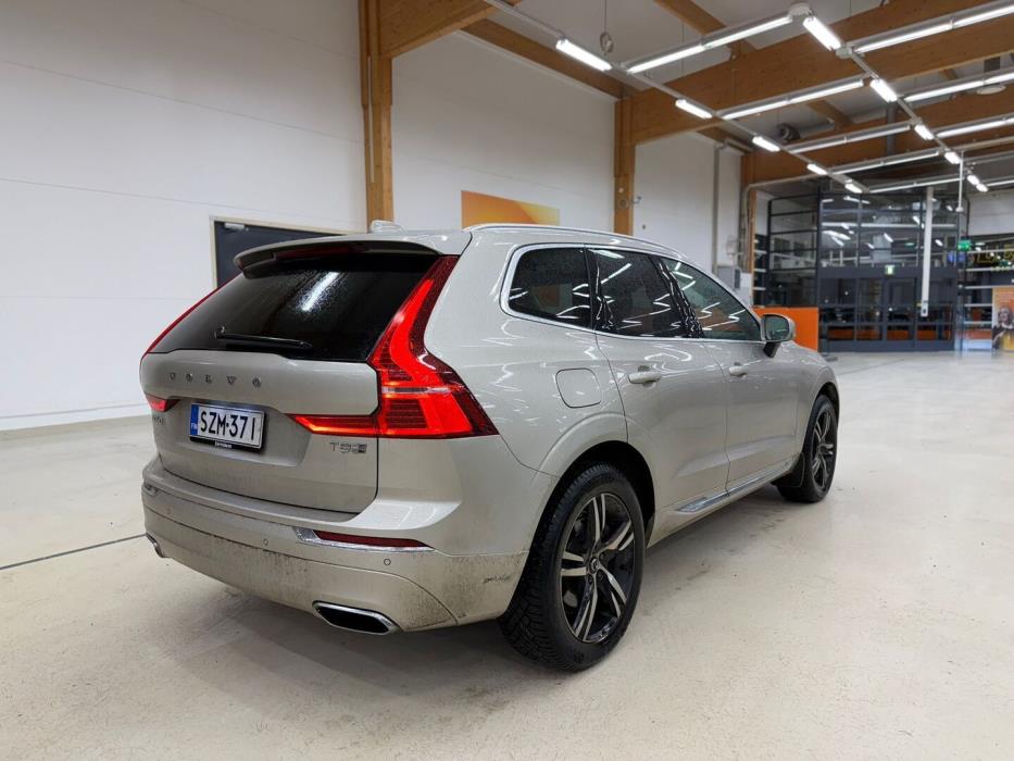 VOLVO XC60 2020