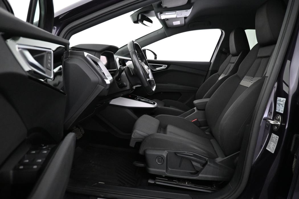AUDI Q4 e-tron 2023