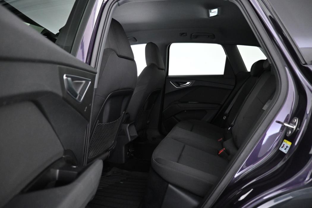 AUDI Q4 e-tron 2023