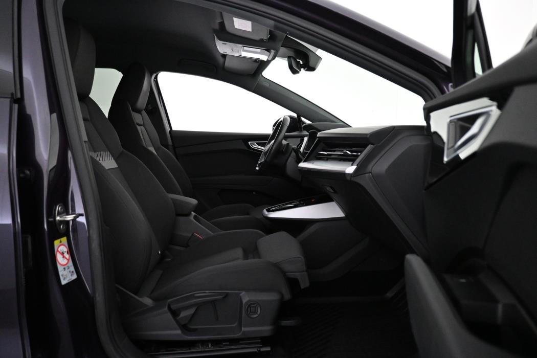 AUDI Q4 e-tron 2023