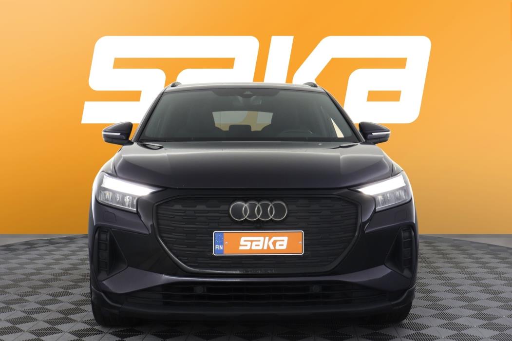 AUDI Q4 e-tron 2023