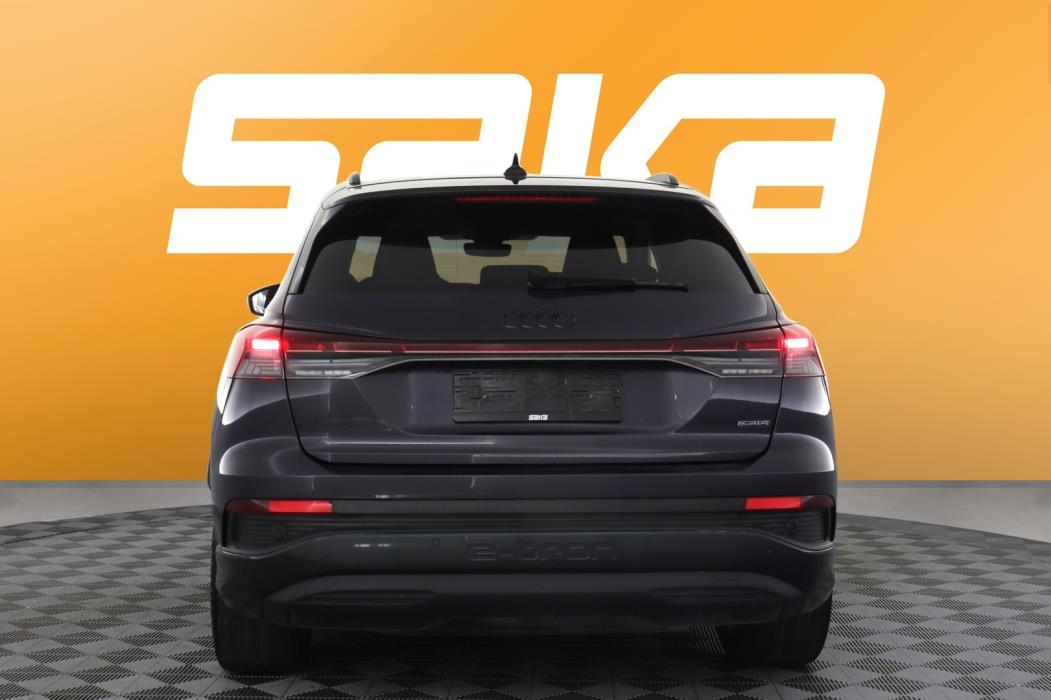 AUDI Q4 e-tron 2023