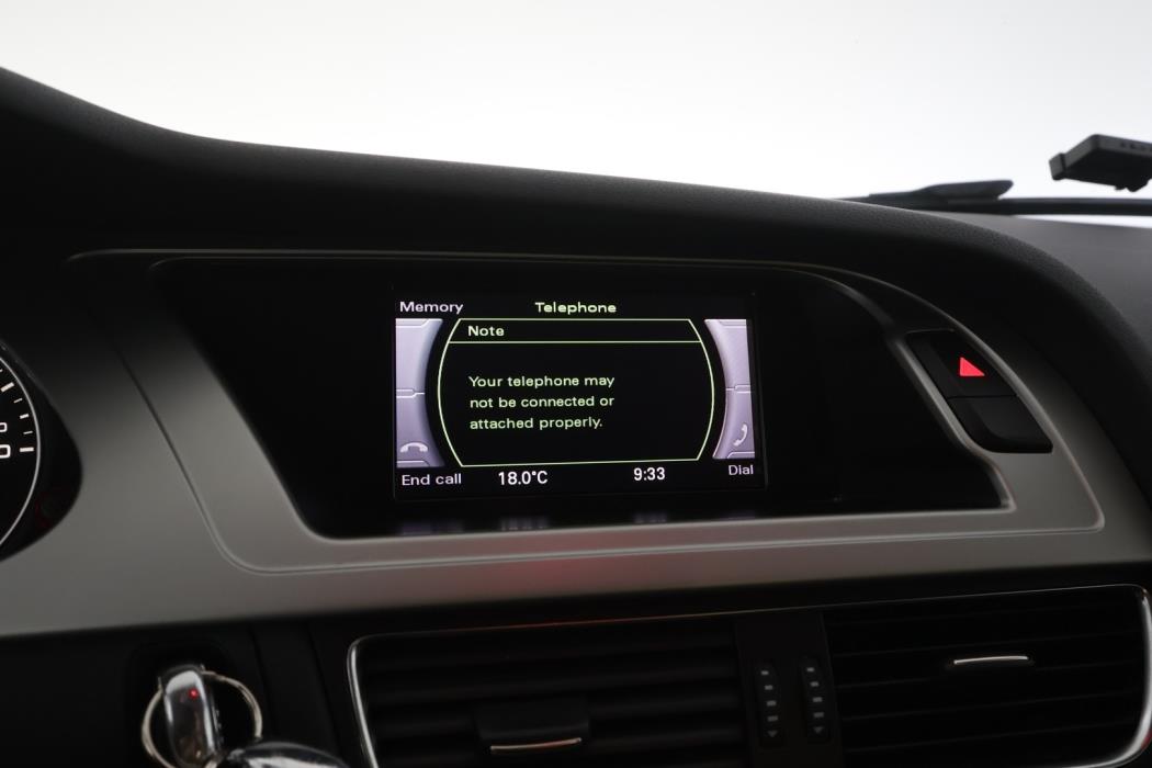 AUDI A4 2011