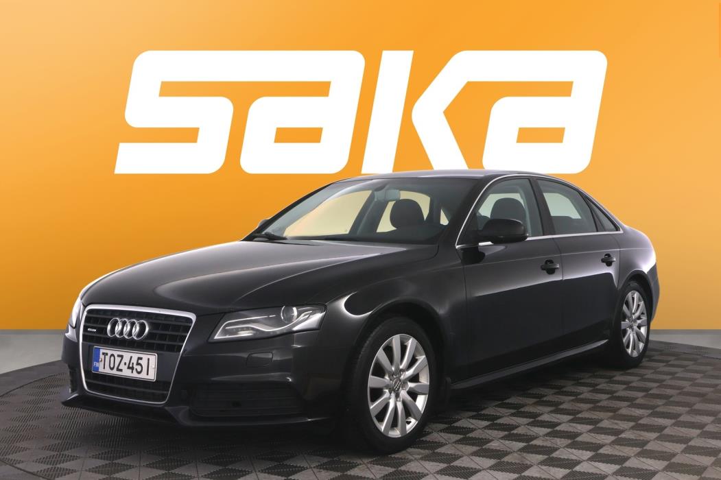 AUDI A4 2011