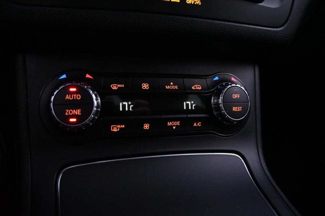 MERCEDES-BENZ B 2016