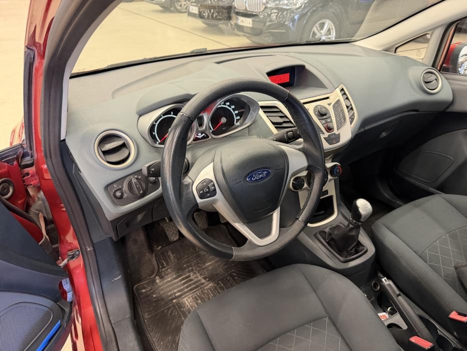 FORD Fiesta 2009