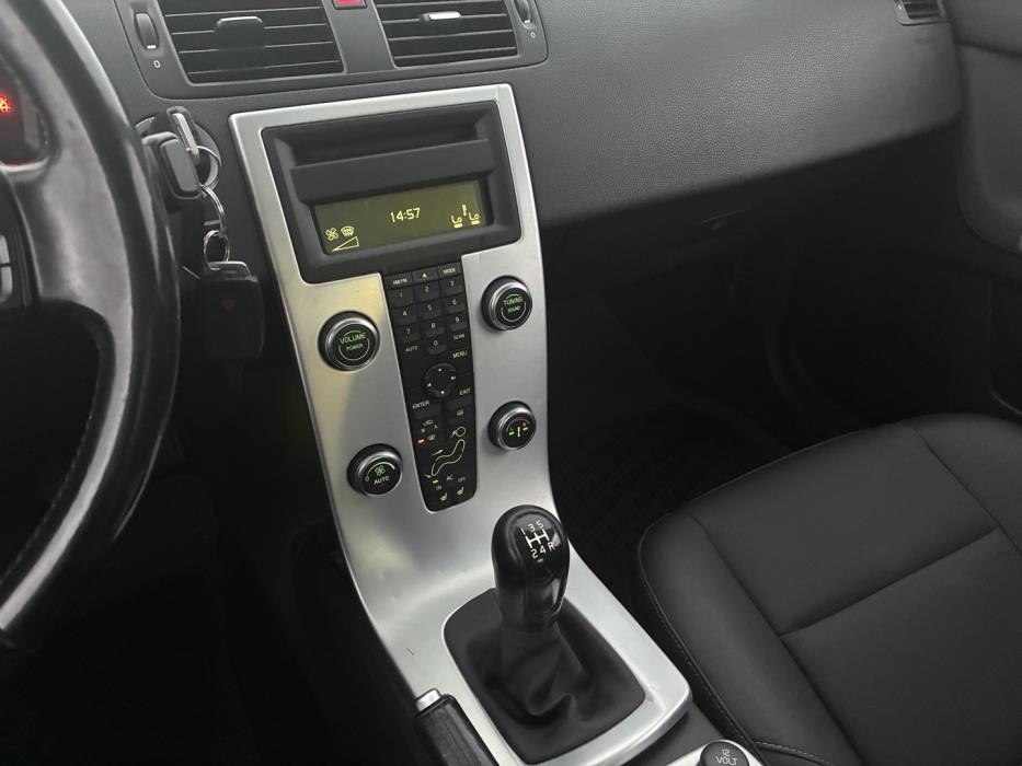 VOLVO S40 2010