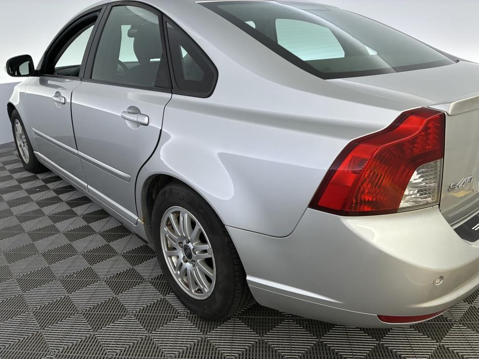 VOLVO S40 2010