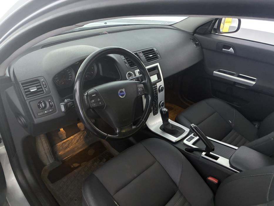 VOLVO S40 2010