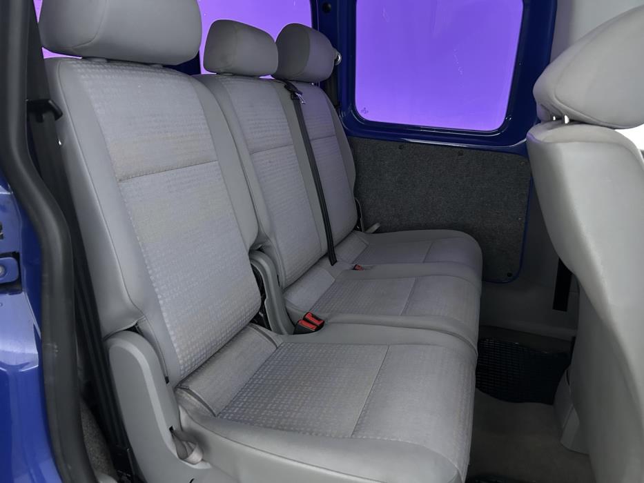 VOLKSWAGEN Caddy 2006