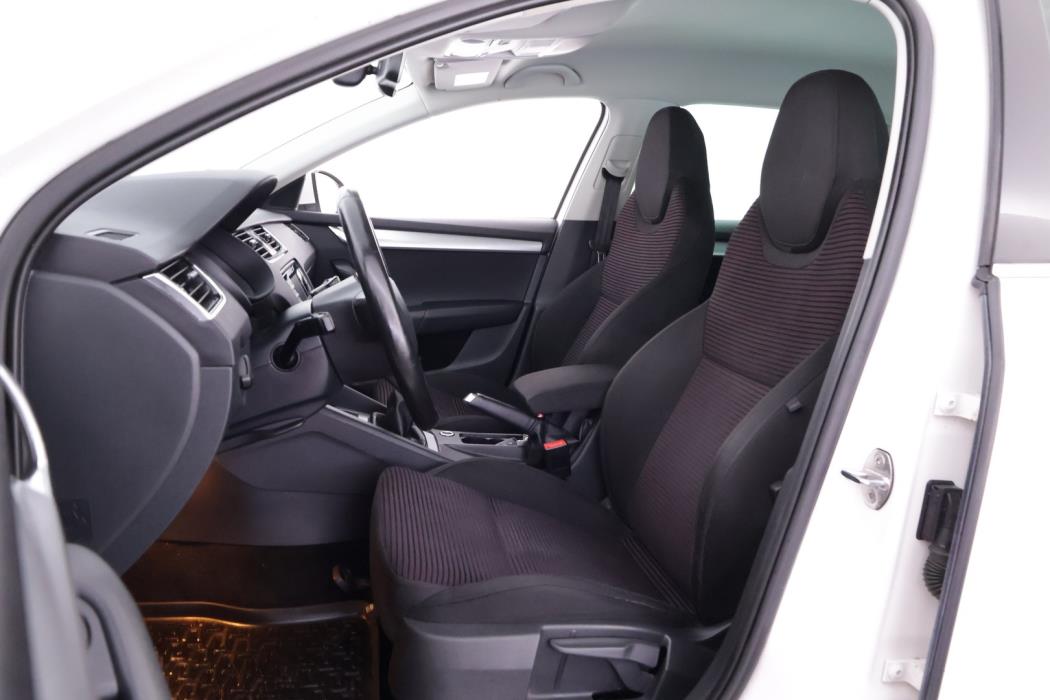 SKODA Octavia 2014