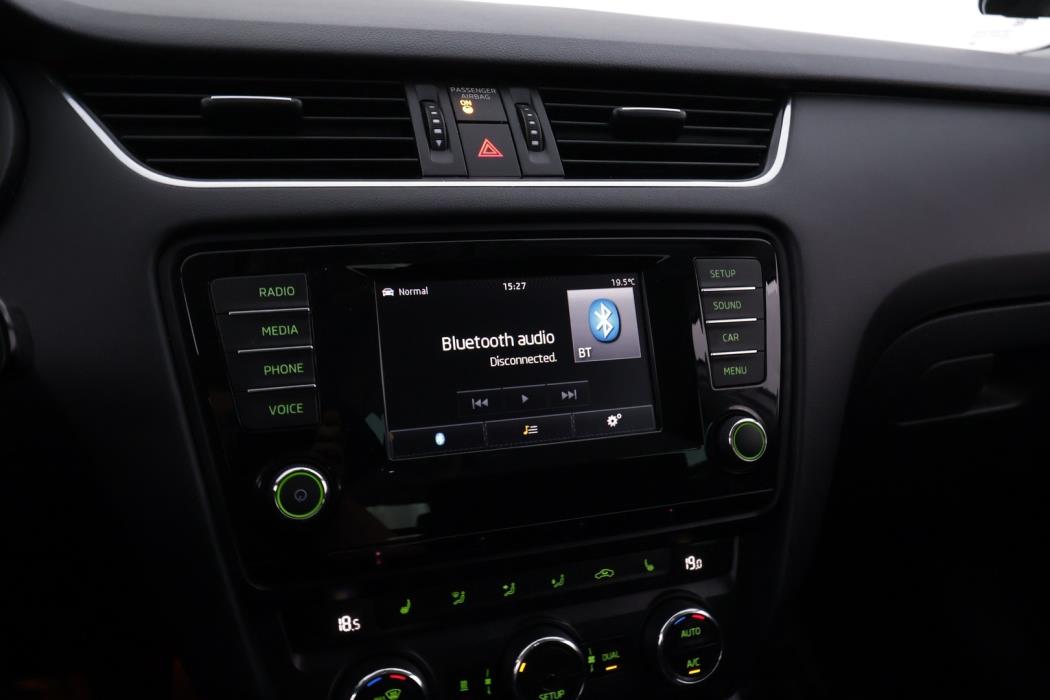 SKODA Octavia 2014
