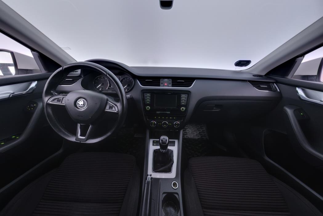SKODA Octavia 2014
