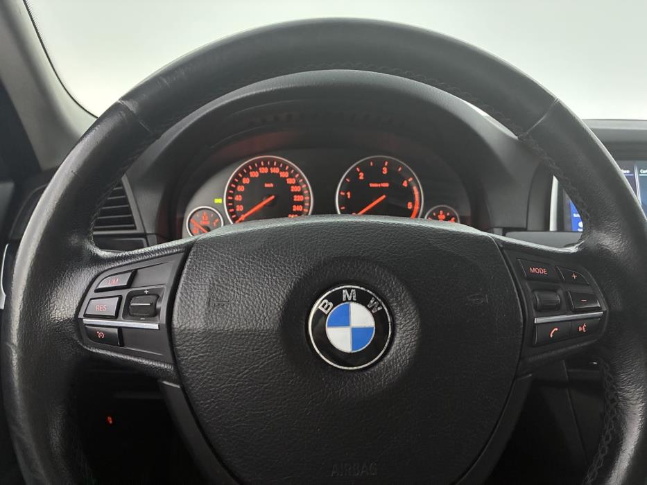 BMW 525 2011