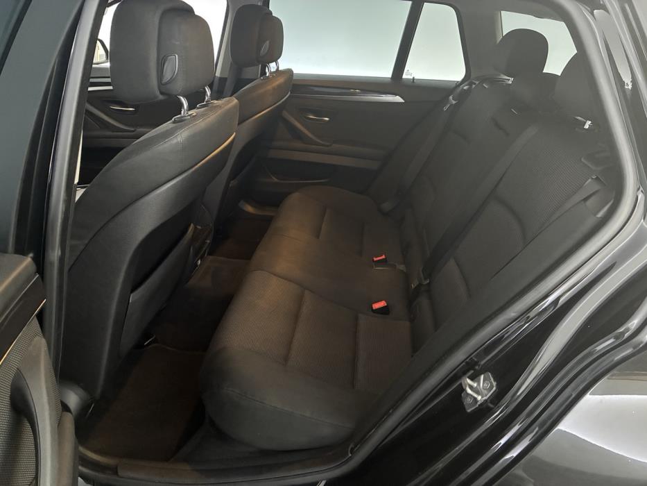 BMW 525 2011