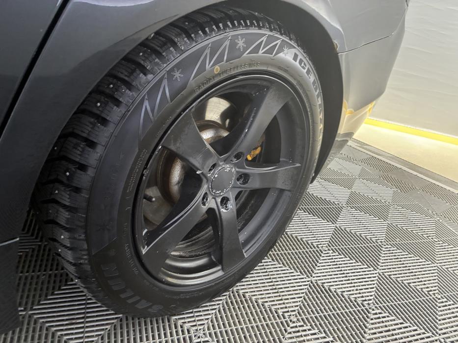 BMW 525 2011