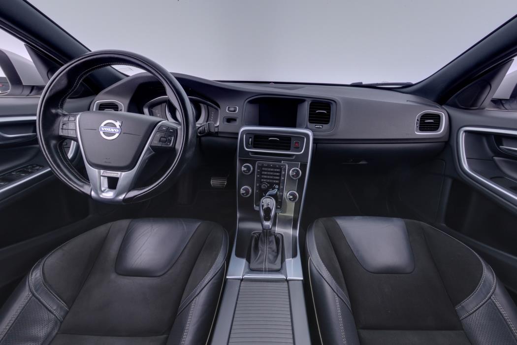 VOLVO S60 2017