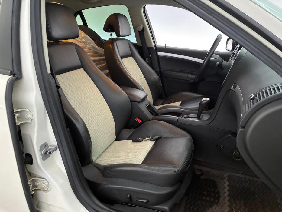SAAB 9-3 2009