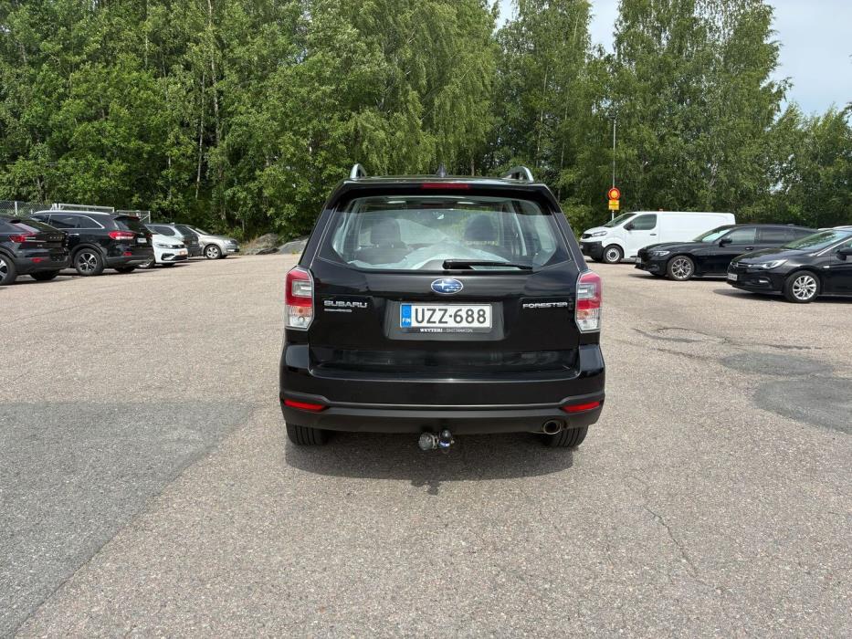 SUBARU Forester 2018