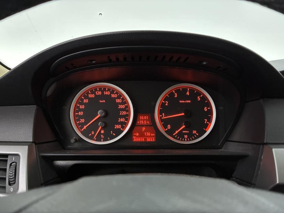 BMW 525 2005