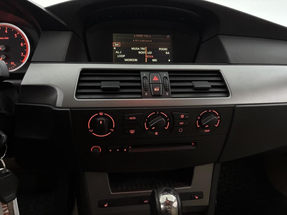 BMW 525 2005