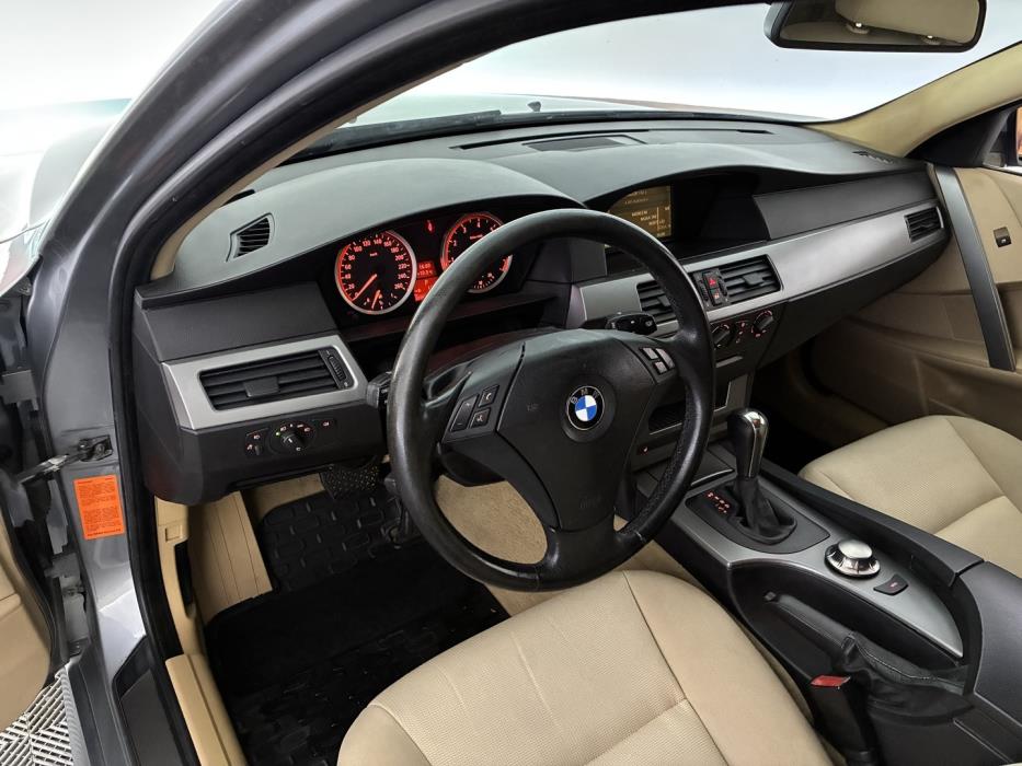 BMW 525 2005