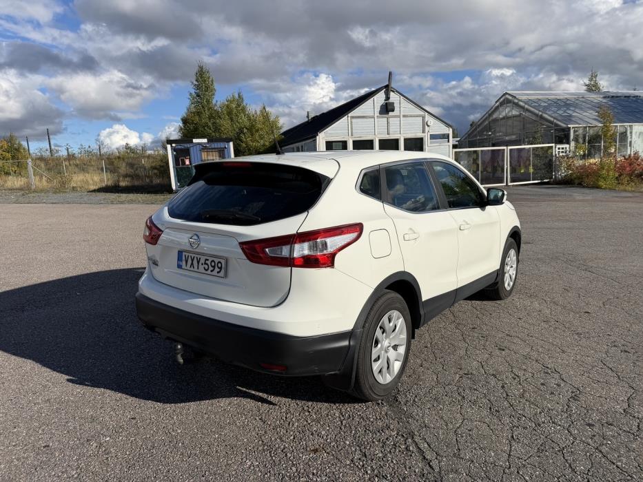 NISSAN Qashqai 2016