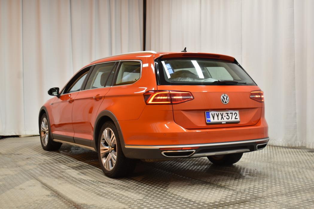 VOLKSWAGEN Passat 2017