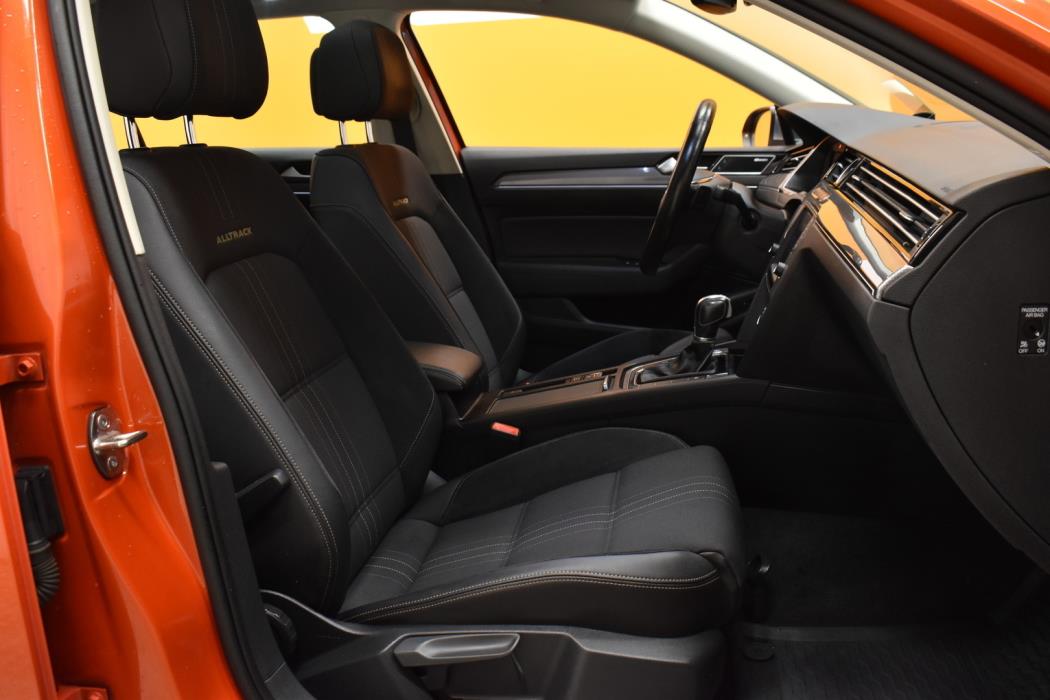 VOLKSWAGEN Passat 2017