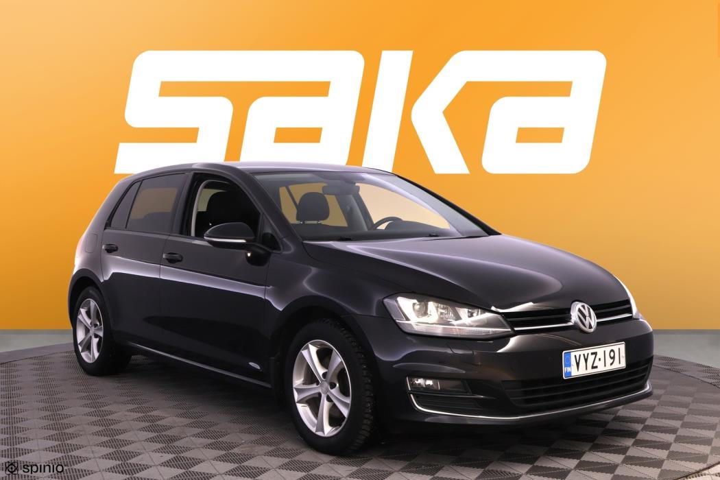 VOLKSWAGEN Golf 2016
