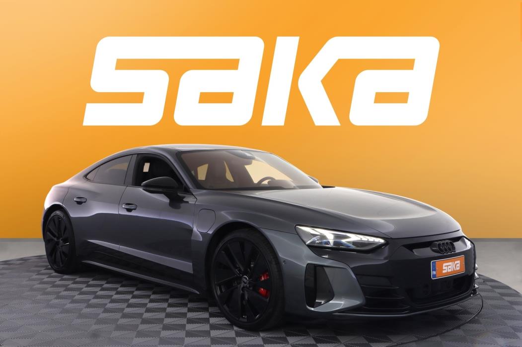 AUDI E-TRON GT RS 2023