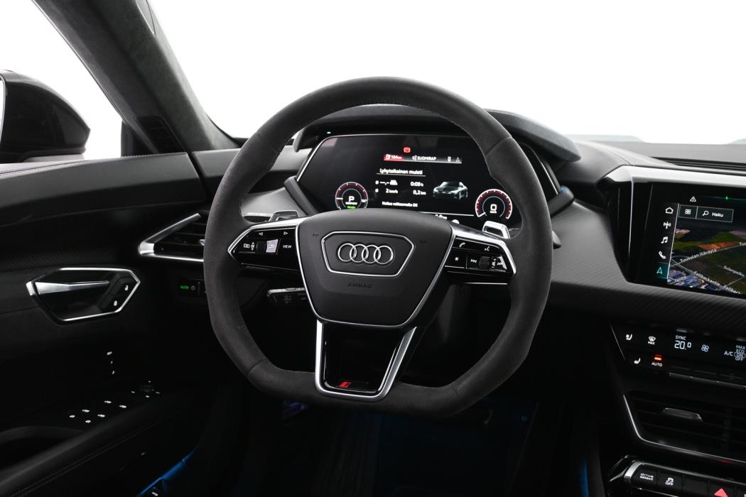 AUDI E-TRON GT RS 2023