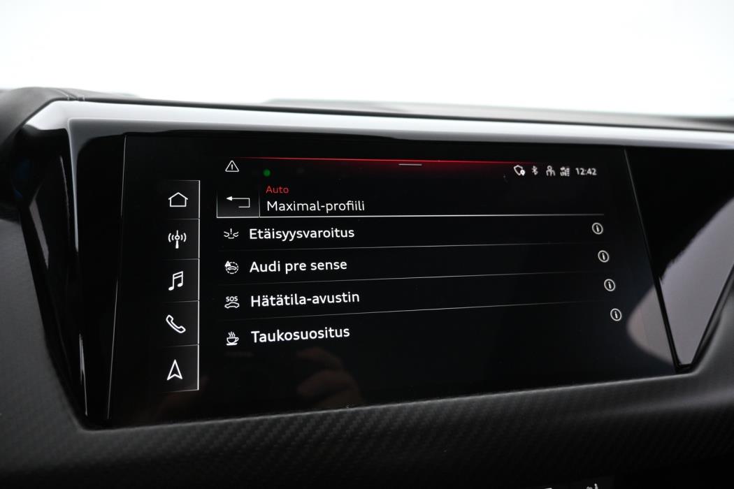 AUDI E-TRON GT RS 2023