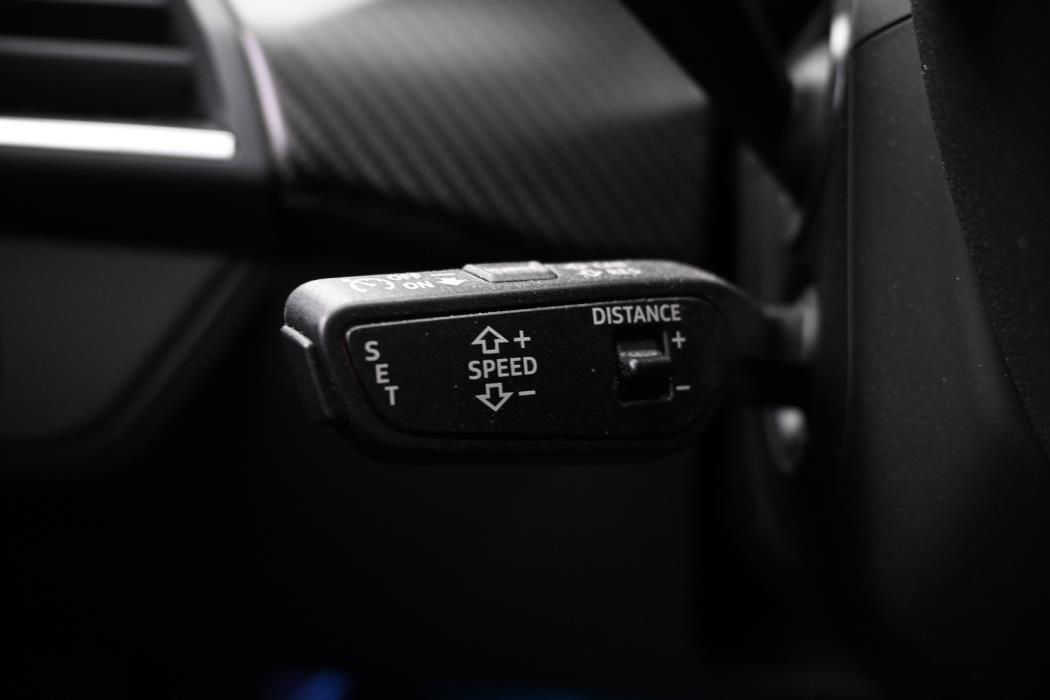 AUDI E-TRON GT RS 2023