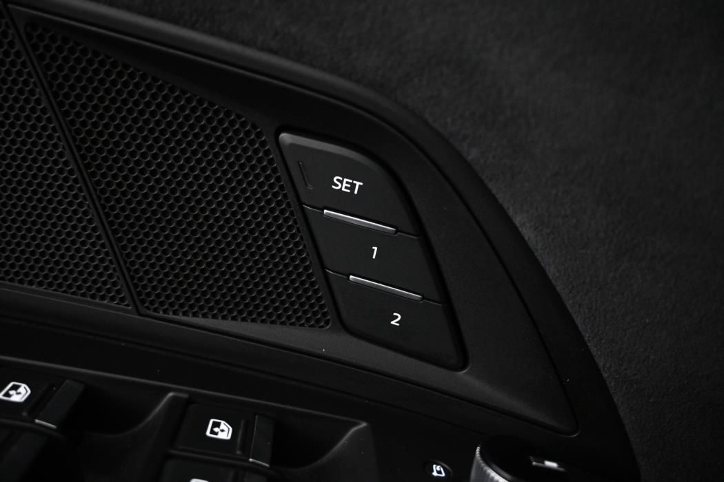 AUDI E-TRON GT RS 2023