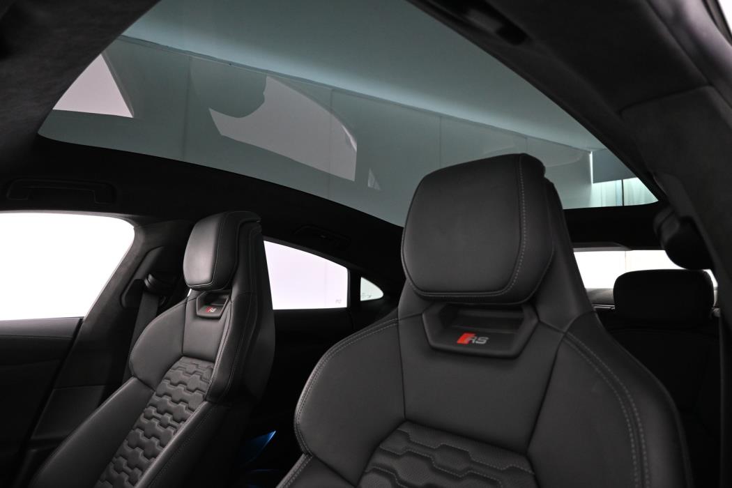 AUDI E-TRON GT RS 2023