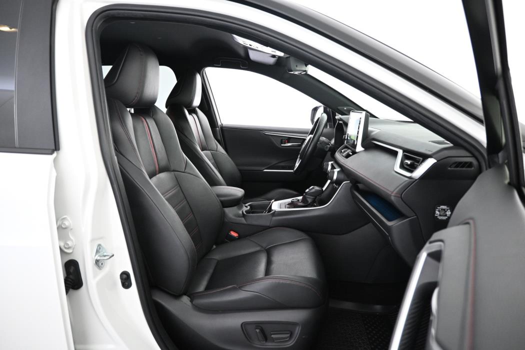 TOYOTA RAV4 Plug-in 2020