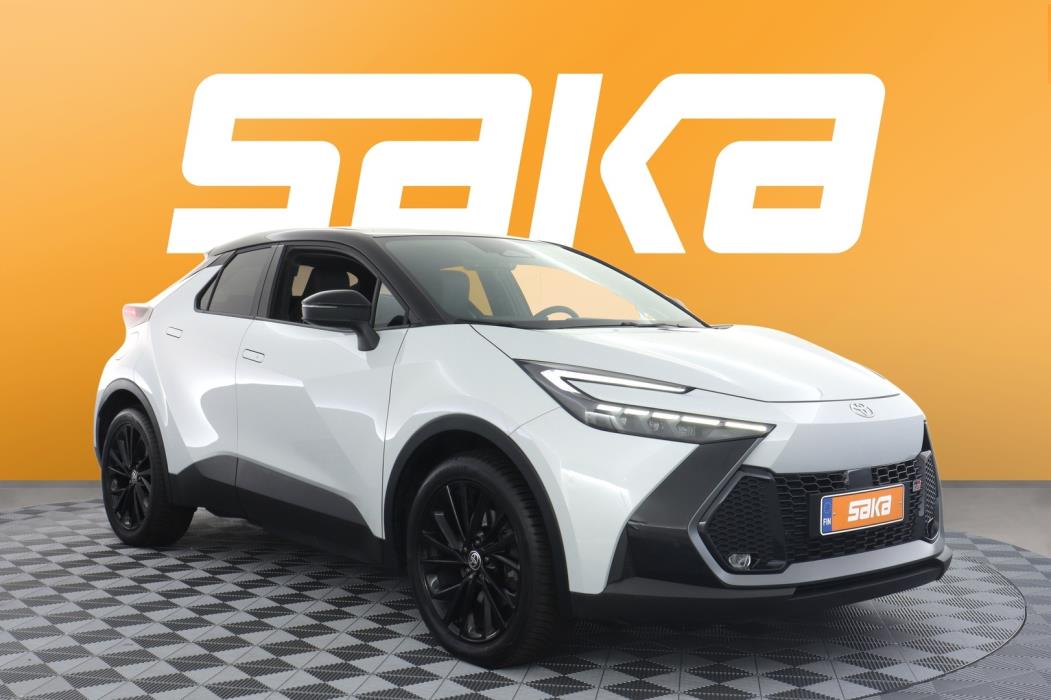 TOYOTA C-HR 2024