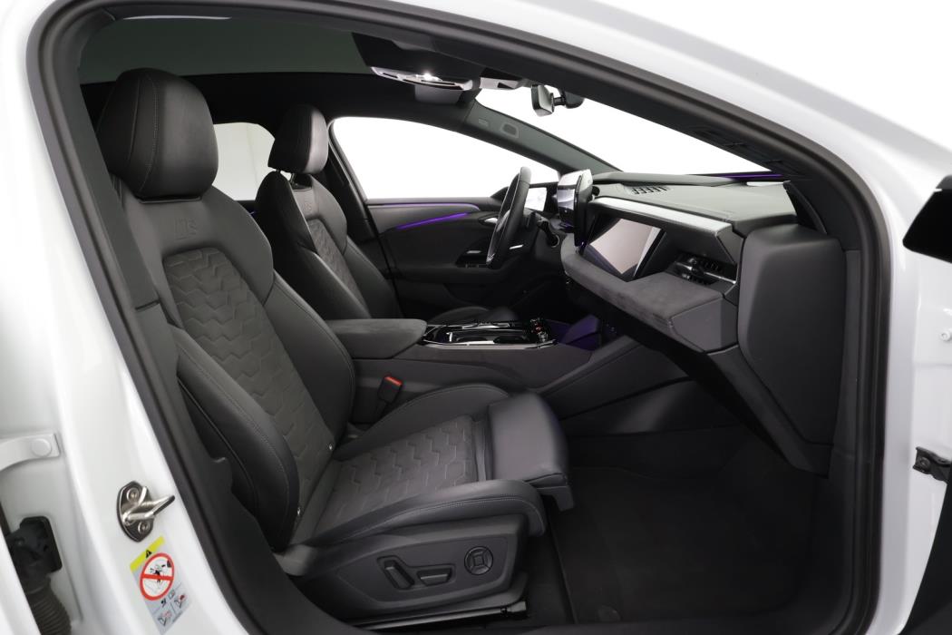 AUDI A6 e-tron 2025