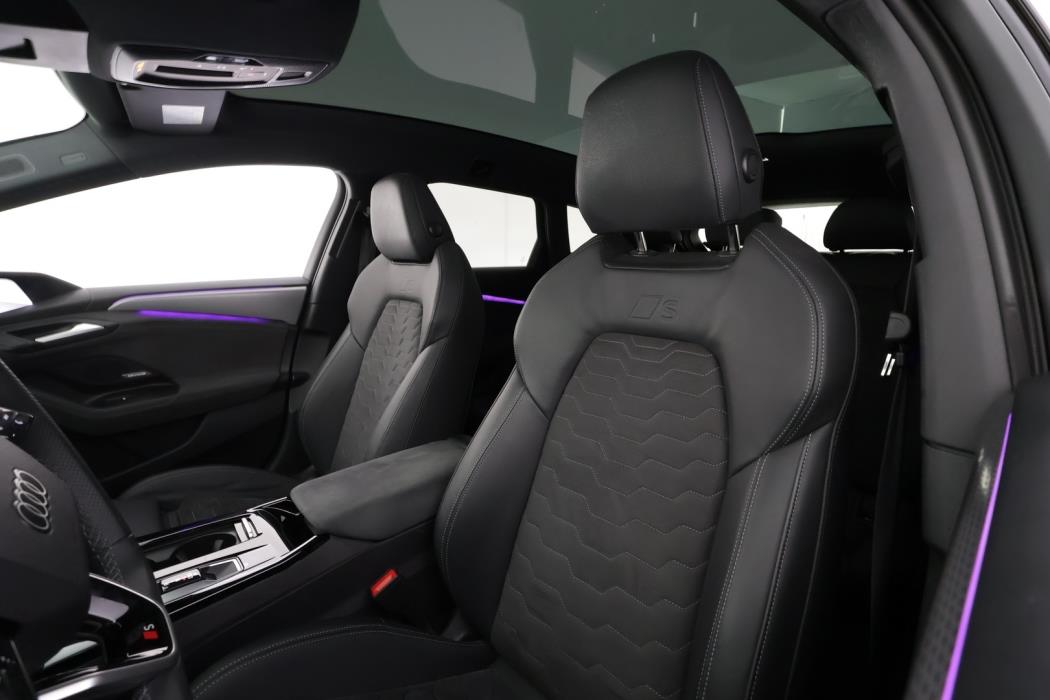 AUDI A6 e-tron 2025