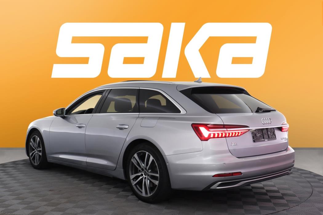 AUDI A6 2025