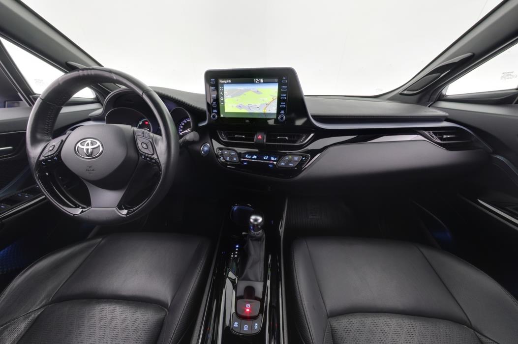 TOYOTA C-HR 2020