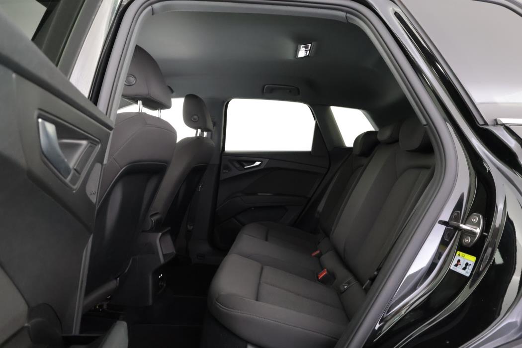AUDI Q4 e-tron 2022