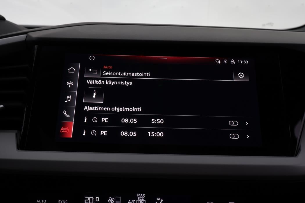 AUDI Q4 e-tron 2022