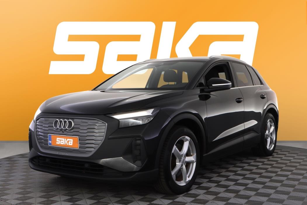 AUDI Q4 e-tron 2022
