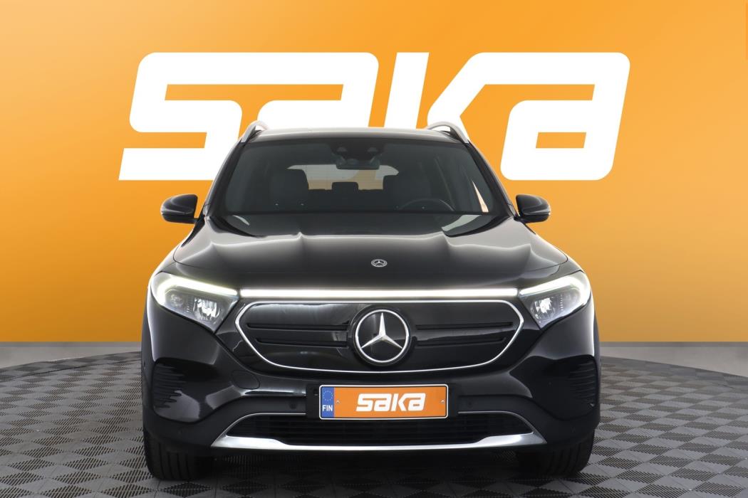 MERCEDES-BENZ EQB 2023