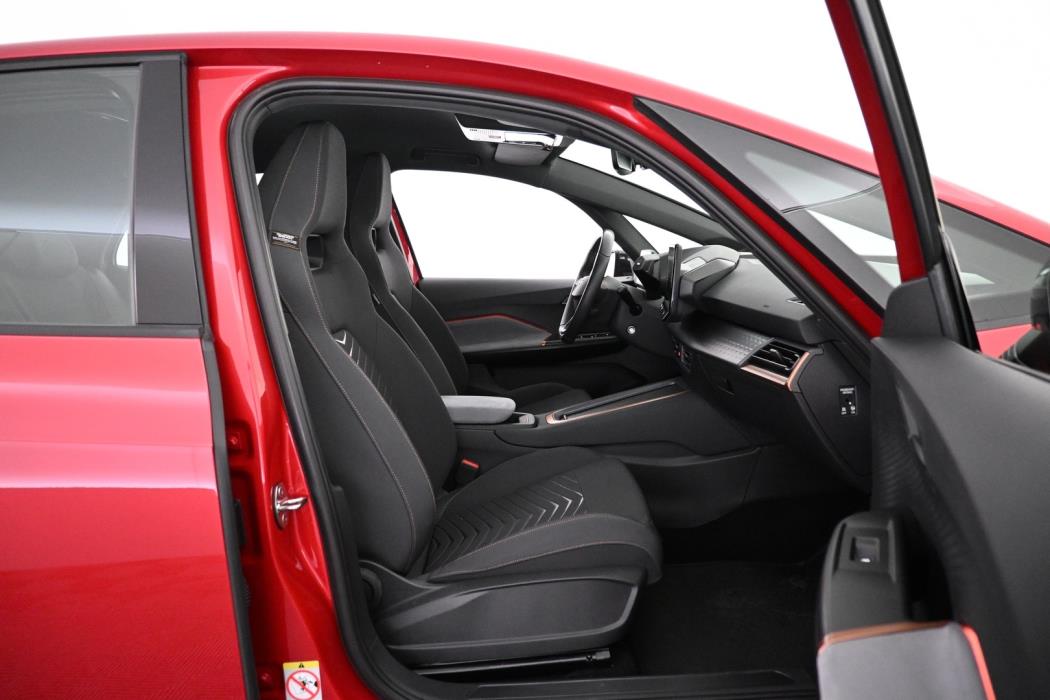 CUPRA Born 2024