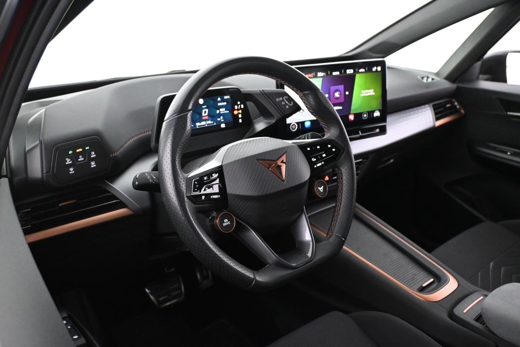 CUPRA Born 2024
